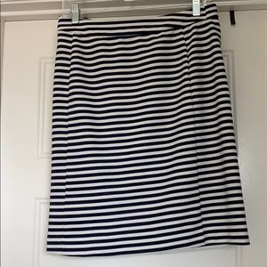 White/Navy Skirt, Size M